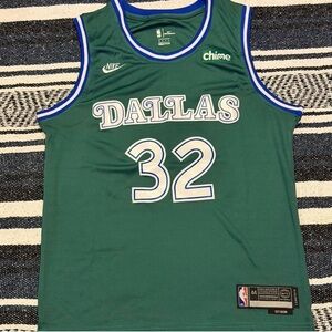 Cooper Flagg green Dallas maverick jersey